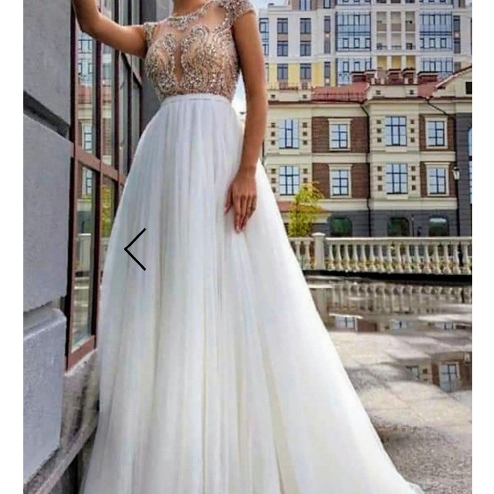 Exquisite White and Gold Wedding Dress Int'l Designer - European Production